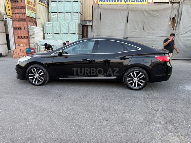 Hyundai Grandeur 2015, 209,000 km - 2.2 л - Bakı