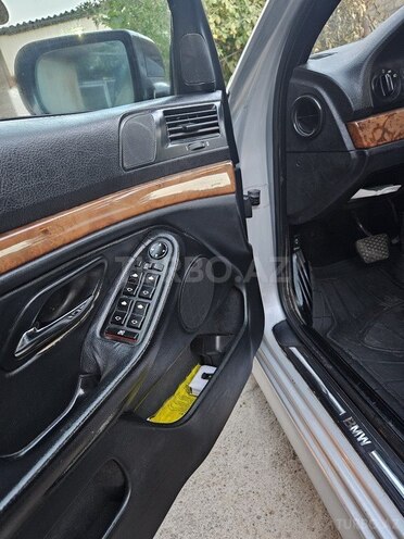 BMW 523 1999, 420,000 km - 2.5 l - Bakı