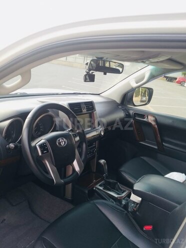 Toyota Land Cruiser Prado 2011, 213,000 km - 2.7 l - Bakı