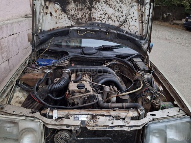 Mercedes E 250 1993, 276,807 km - 2.5 l - Lənkəran