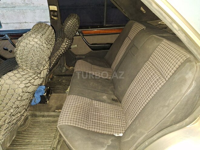 Mercedes E 250 1993, 276,807 km - 2.5 l - Lənkəran