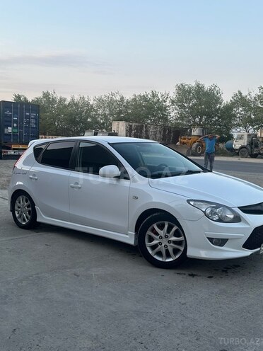 Hyundai i30 2010, 259,000 km - 1.6 l - Şirvan