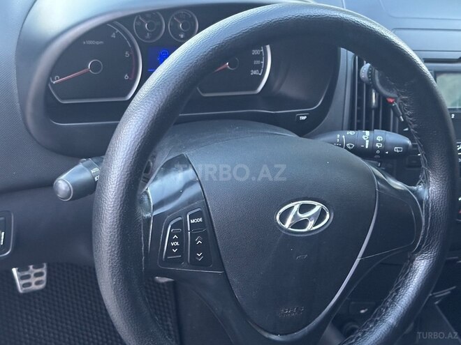 Hyundai i30 2010, 259,000 km - 1.6 l - Şirvan