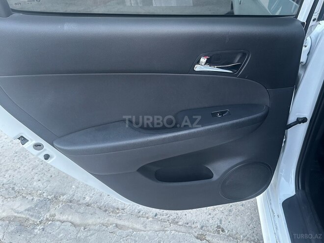 Hyundai i30 2010, 259,000 km - 1.6 l - Şirvan
