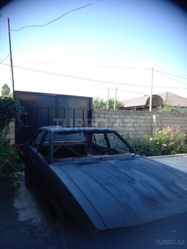 Ford Granada 1982, 300,000 km - 2.0 l - Xaçmaz