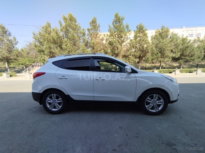 Hyundai ix35 2013, 236,000 km - 2.0 л - Şirvan