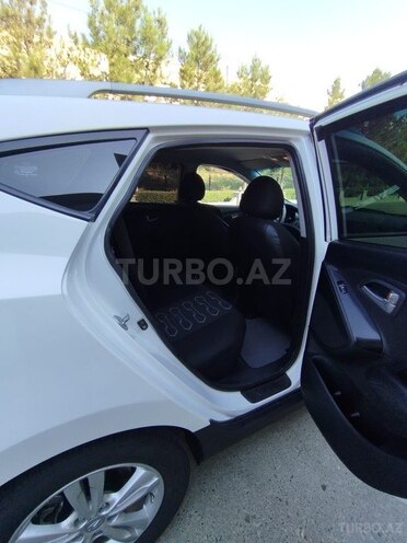 Hyundai ix35 2013, 236,000 km - 2.0 л - Şirvan
