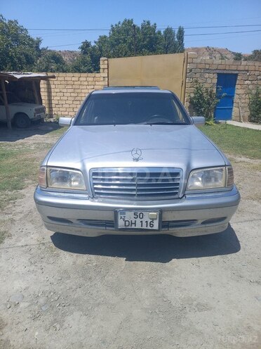 Mercedes C 230 1997, 325,000 km - 2.3 l - Qəbələ