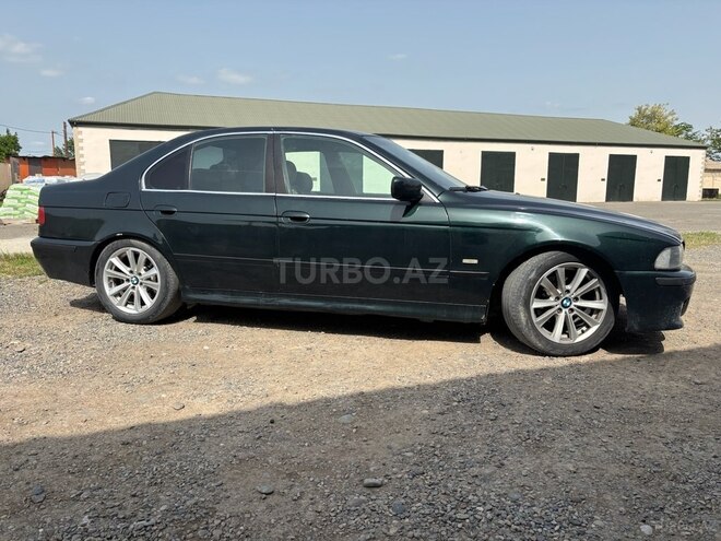 BMW 528 1999, 143,520 km - 2.8 l - Beyləqan