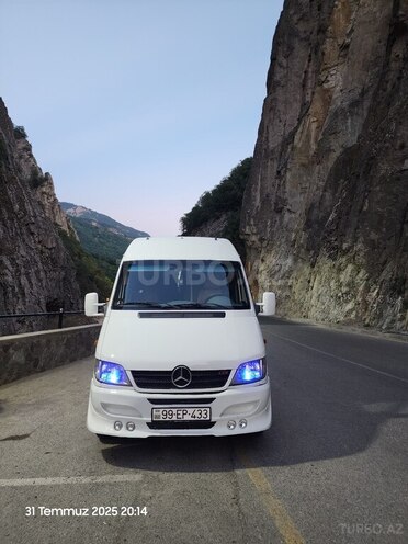 Mercedes Sprinter 313 2006, 356,845 km - 2.2 l - Quba