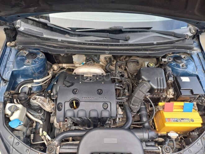 Hyundai i30 2007, 272,000 km - 1.4 л - Gəncə