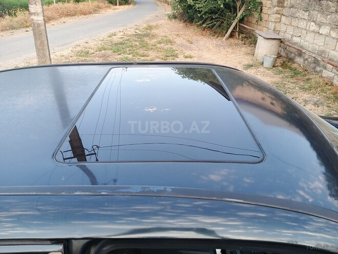 Mercedes E 230 1998, 445,000 km - 2.3 l - Masallı