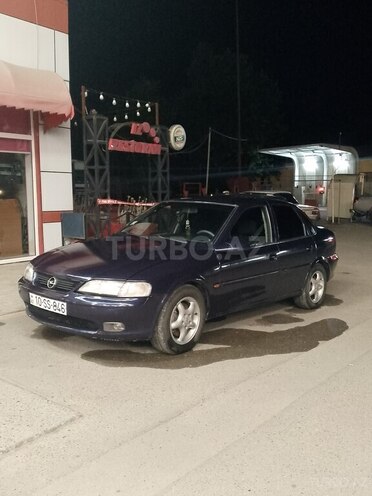 Opel Vectra 1996, 429,000 km - 2.0 l - Ağstafa