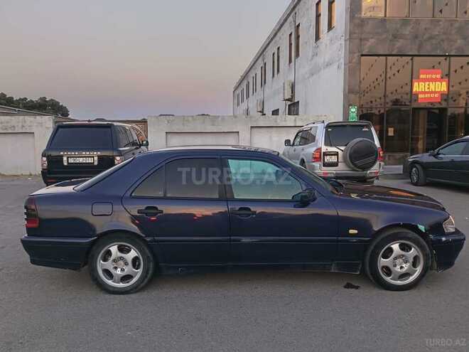 Mercedes C 220 d 2000, 840,000 km - 2.2 л - Bakı