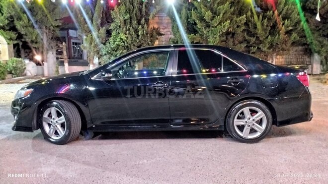 Toyota Camry 2014, 215,749 km - 2.5 l - Bakı