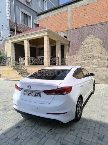 Hyundai Elantra 2016, 193,000 km - 1.6 l - Bakı