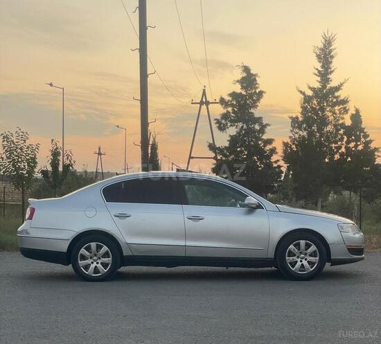 Volkswagen Passat 2005, 245,000 km - 2.0 l - Bakı