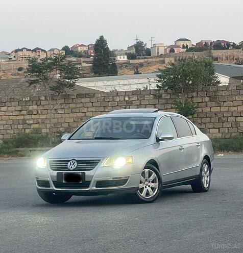 Volkswagen Passat 2005, 245,000 km - 2.0 l - Bakı