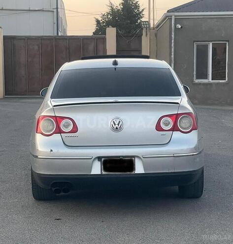 Volkswagen Passat 2005, 245,000 km - 2.0 l - Bakı