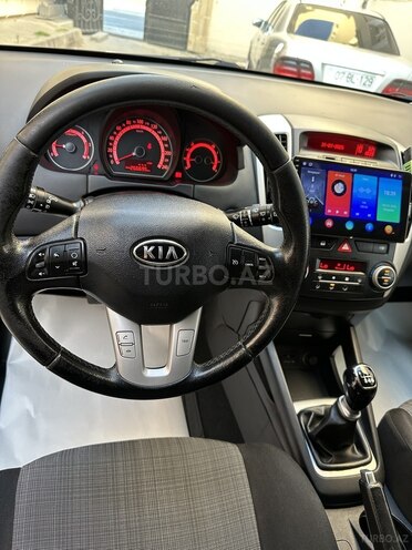 Kia  2009, 266,666 km - 1.6 l - Bakı