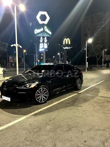 Hyundai Elantra 2017, 133,576 km - 1.6 l - Bakı