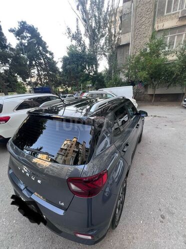 Hyundai Venue 2023, 17,500 km - 1.6 л - Bakı