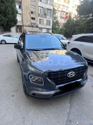 Hyundai Venue 2023, 17,500 km - 1.6 л - Bakı