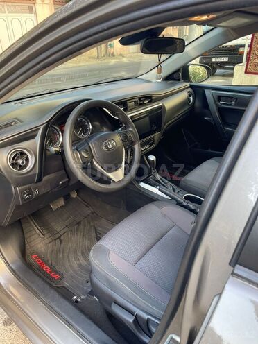Toyota Corolla 2018, 182,384 km - 1.8 l - Bakı