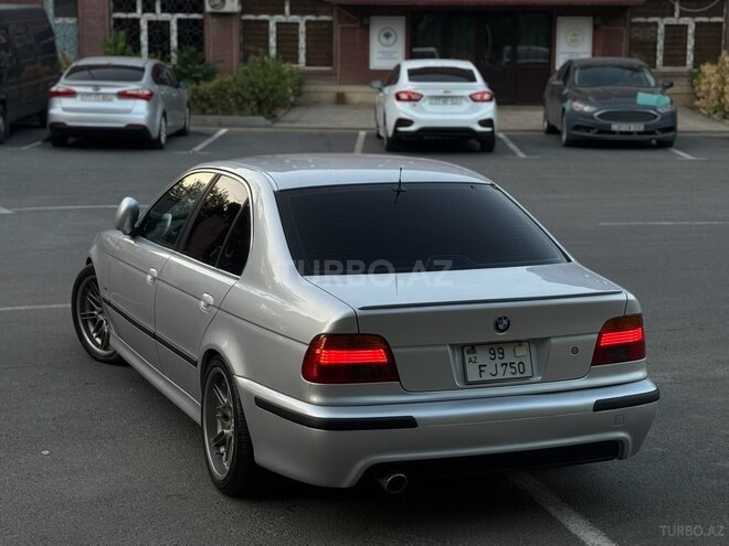 BMW 525 2002, 296,452 km - 2.5 l - Bakı