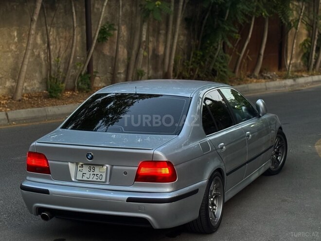 BMW 525 2002, 296,452 km - 2.5 l - Bakı