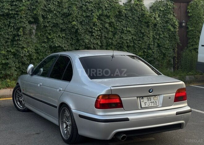 BMW 525 2002, 296,452 km - 2.5 l - Bakı