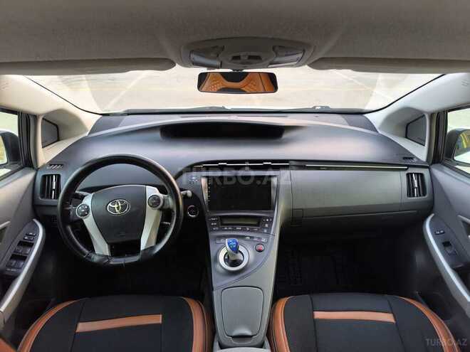 Toyota Prius 2011, 500,000 km - 1.8 l - Bakı