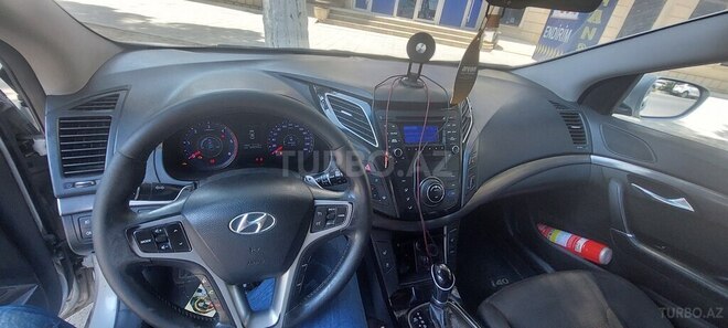 Hyundai i40 2012, 300,500 km - 1.7 l - Bakı
