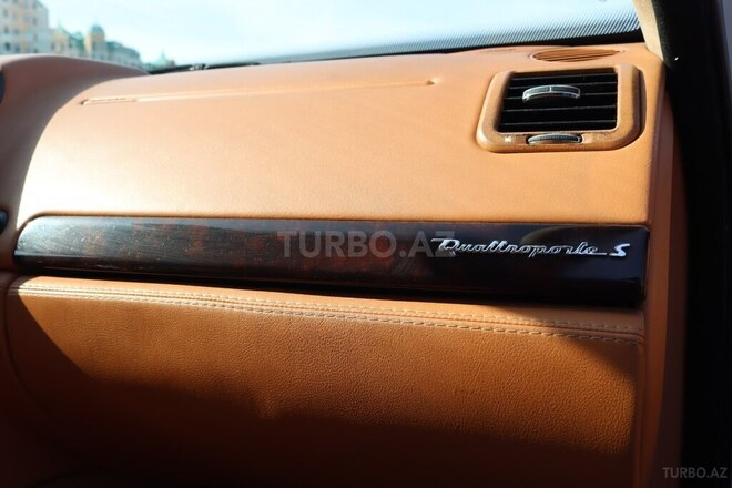 Maserati Quattroporte 2010, 125,170 km - 4.7 l - Xırdalan