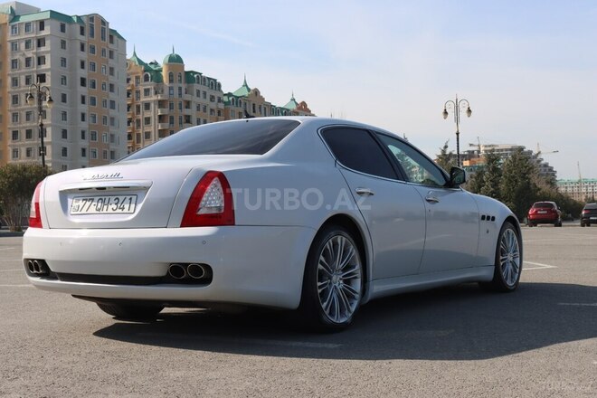 Maserati Quattroporte 2010, 125,170 km - 4.7 l - Xırdalan