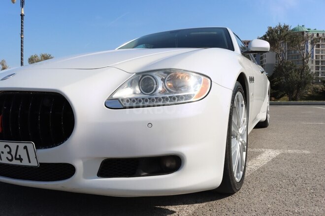 Maserati Quattroporte 2010, 125,170 km - 4.7 l - Xırdalan