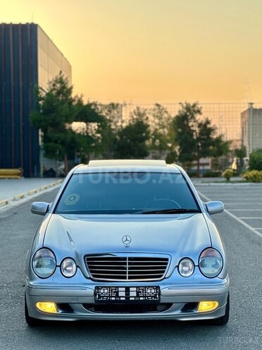 Mercedes E 320 2000, 400,000 km - 3.2 l - Bakı