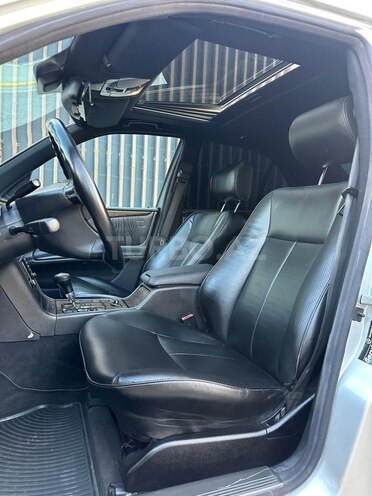 Mercedes E 320 2000, 400,000 km - 3.2 l - Bakı