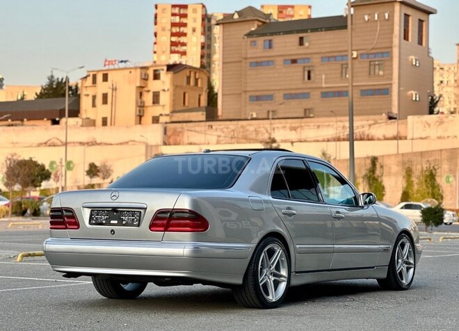 Mercedes E 320 2000, 400,000 km - 3.2 l - Bakı