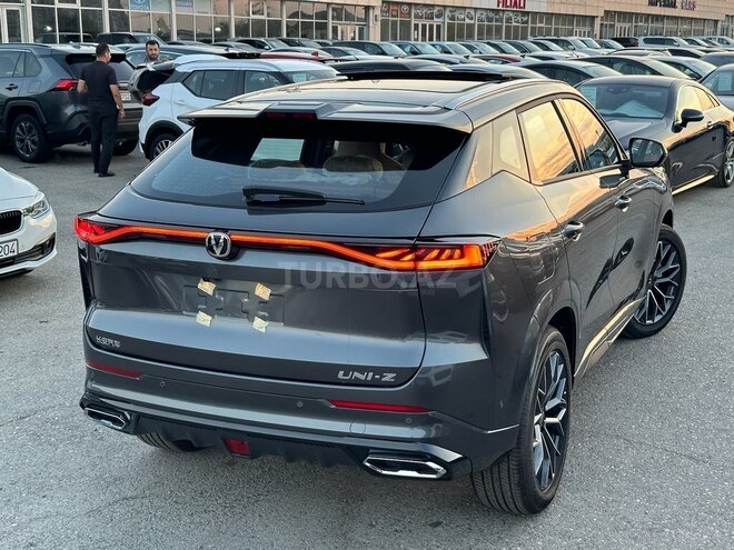 Changan Uni-Z-7