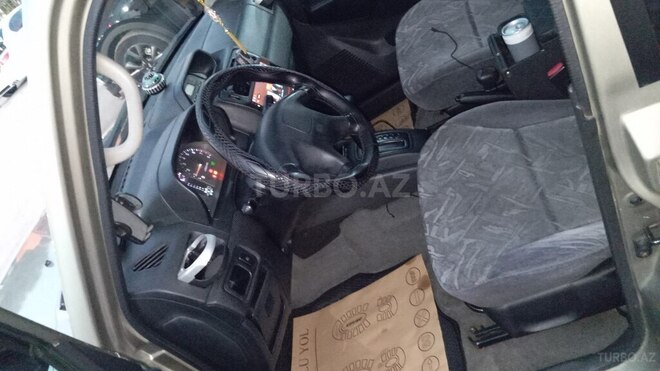 Mitsubishi Pajero io 2000, 378,000 km - 1.8 л - Bakı