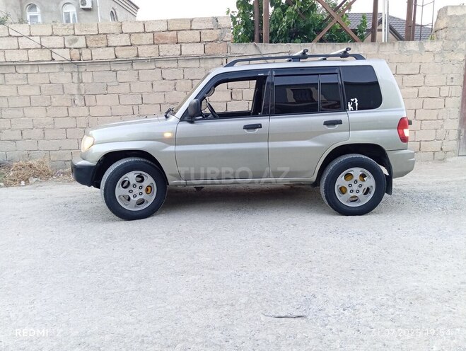 Mitsubishi Pajero io 2000, 378,000 km - 1.8 л - Bakı