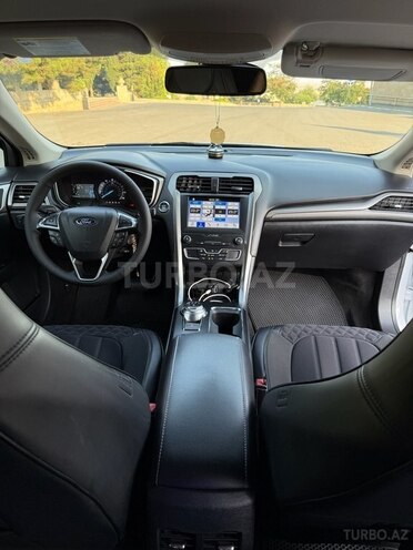 Ford Fusion (North America) 2019, 177,000 km - 1.5 l - Şamaxı