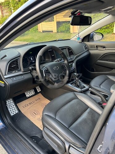 Hyundai Avante 2017, 157,000 km - 1.6 л - Bakı