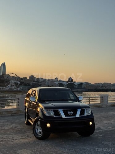 Nissan Navara 2013, 297,000 km - 2.5 l - Bakı