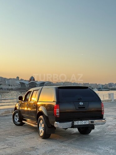Nissan Navara 2013, 297,000 km - 2.5 l - Bakı