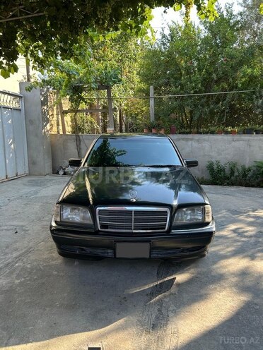 Mercedes C 220 1995, 194,000 km - 2.2 l - Bakı