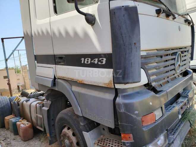 Mercedes Actros 1843 1998, 885,623 km - 12.0 l - Bakı