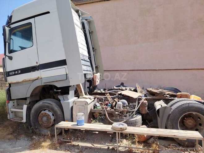Mercedes Actros 1843 1998, 885,623 km - 12.0 l - Bakı