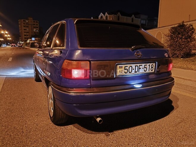 Opel Astra 1997, 240,000 km - 1.8 l - Bakı